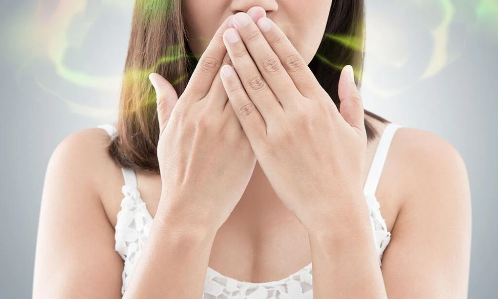 Στοματική υγιεινή: Πότε η δυσοσμία του στόματος κρύβει μια σοβαρή πάθηση